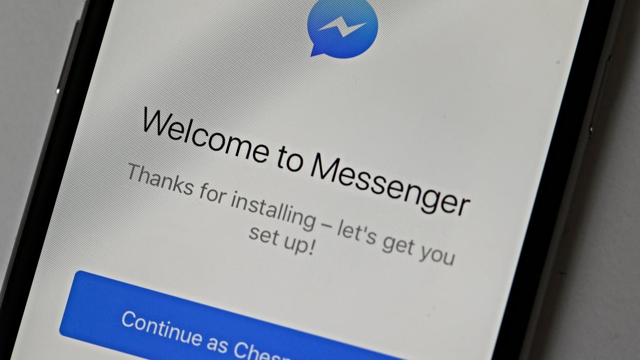 Facebook Messenger reminds users to check privacy settings